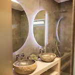 Kourouta Villas בית הארחה